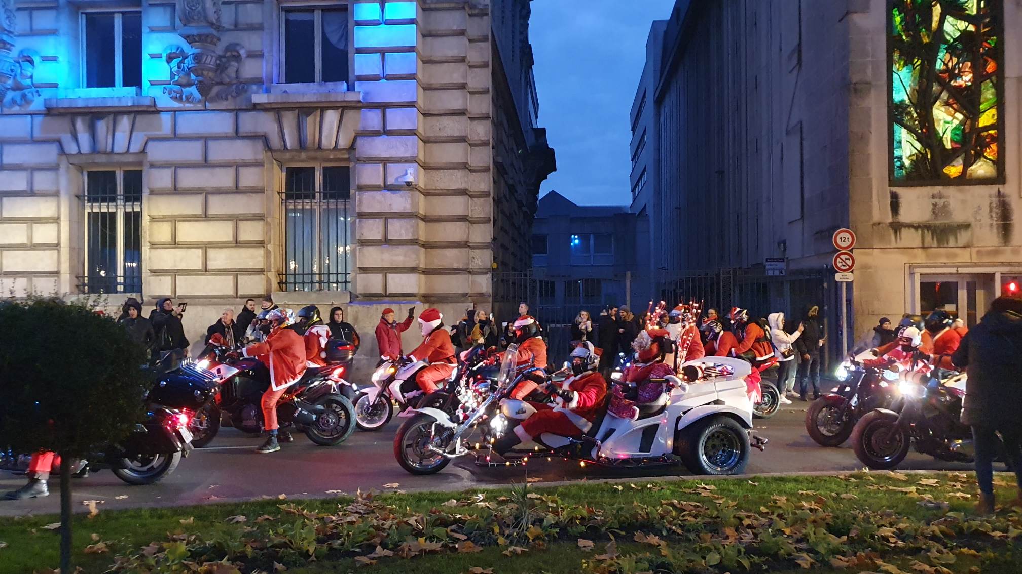 Info Tours Bourse Aux Jouets P res No l Motards Cin ma O Sortir 