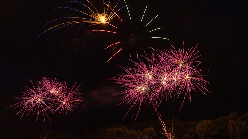 Feu Artifice Chambray 07 25 (1)
